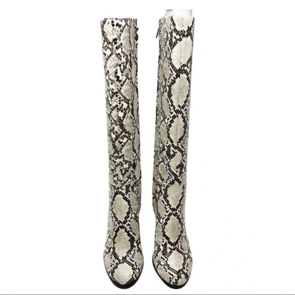 Kenneth Cole Snakeskin Heeled Boots (5.5) - Picture 3 of 7